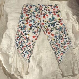 Fabletics floral leggings.